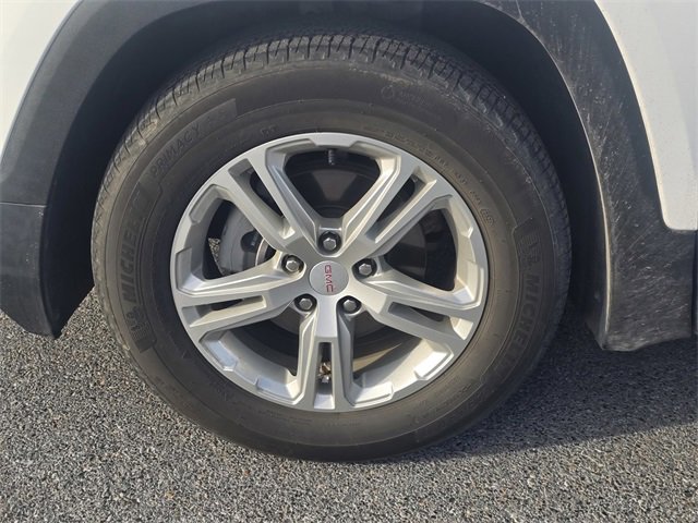 Used 2023 GMC Terrain SLE image 9