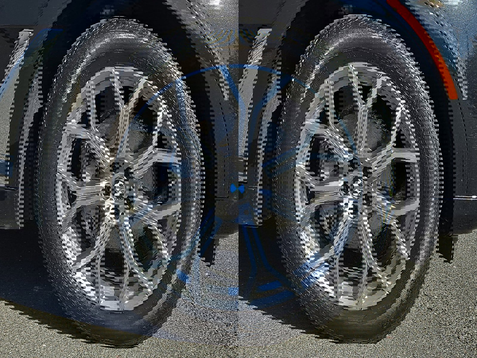 Used 2022 BMW X7 xDrive40i w/ Cold Weather Package image 8