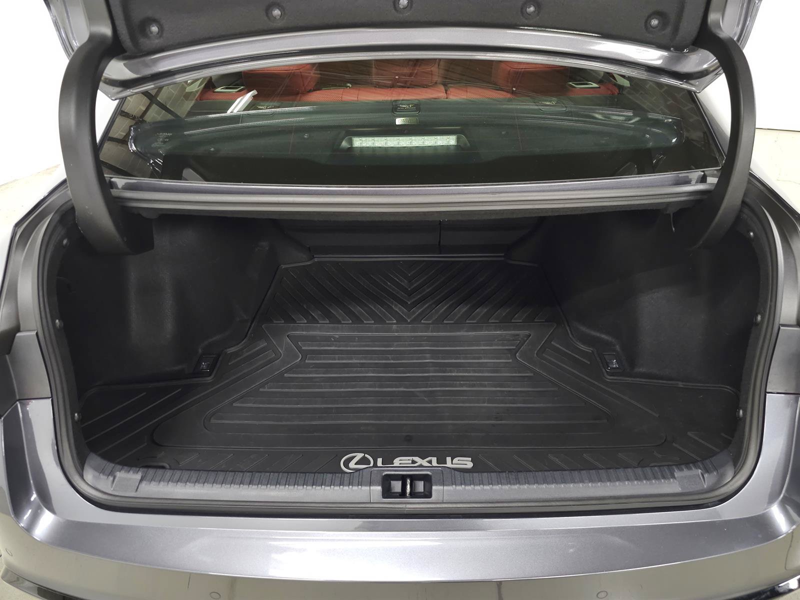 Certified 2024 Lexus IS 500 RWD image 8