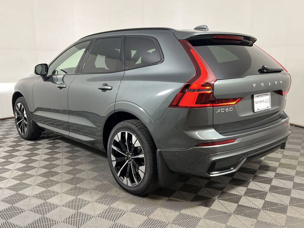 New 2026 Volvo XC60 B5 Plus w/ Climate Package image 6