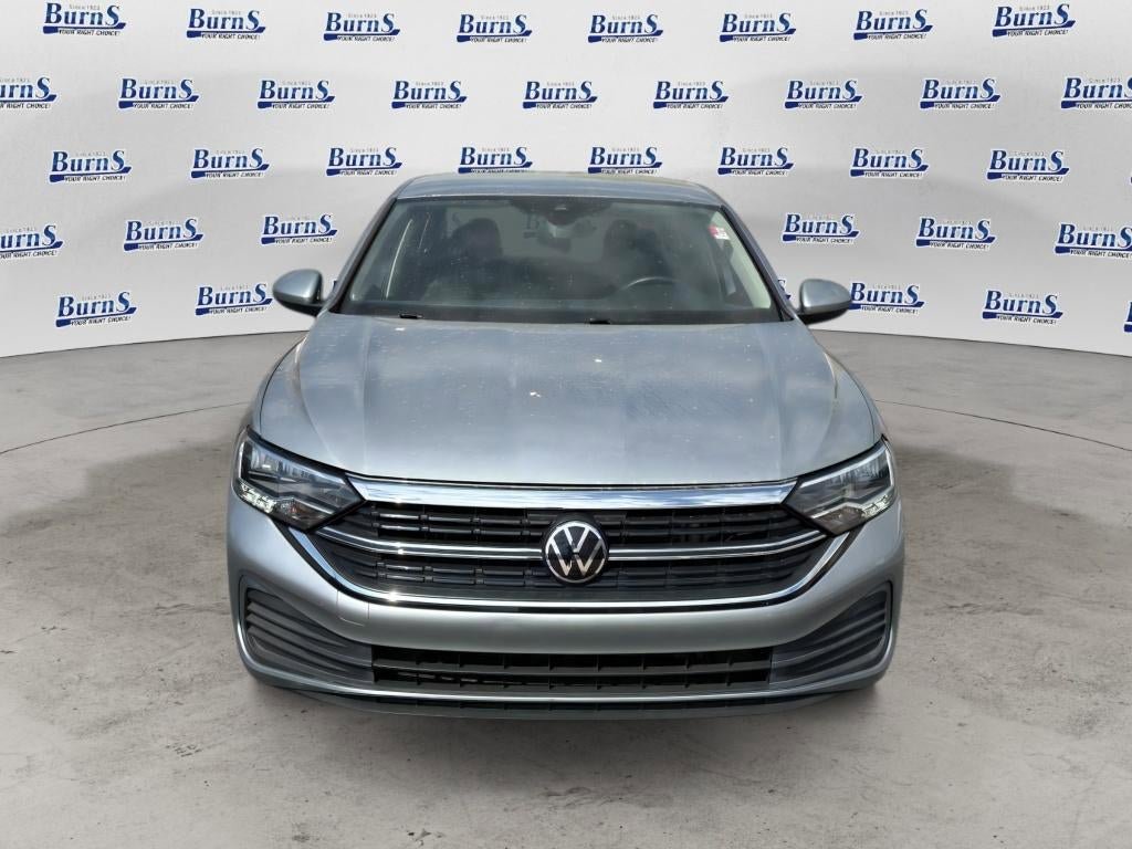 Used 2024 Volkswagen Jetta S FWD image 2