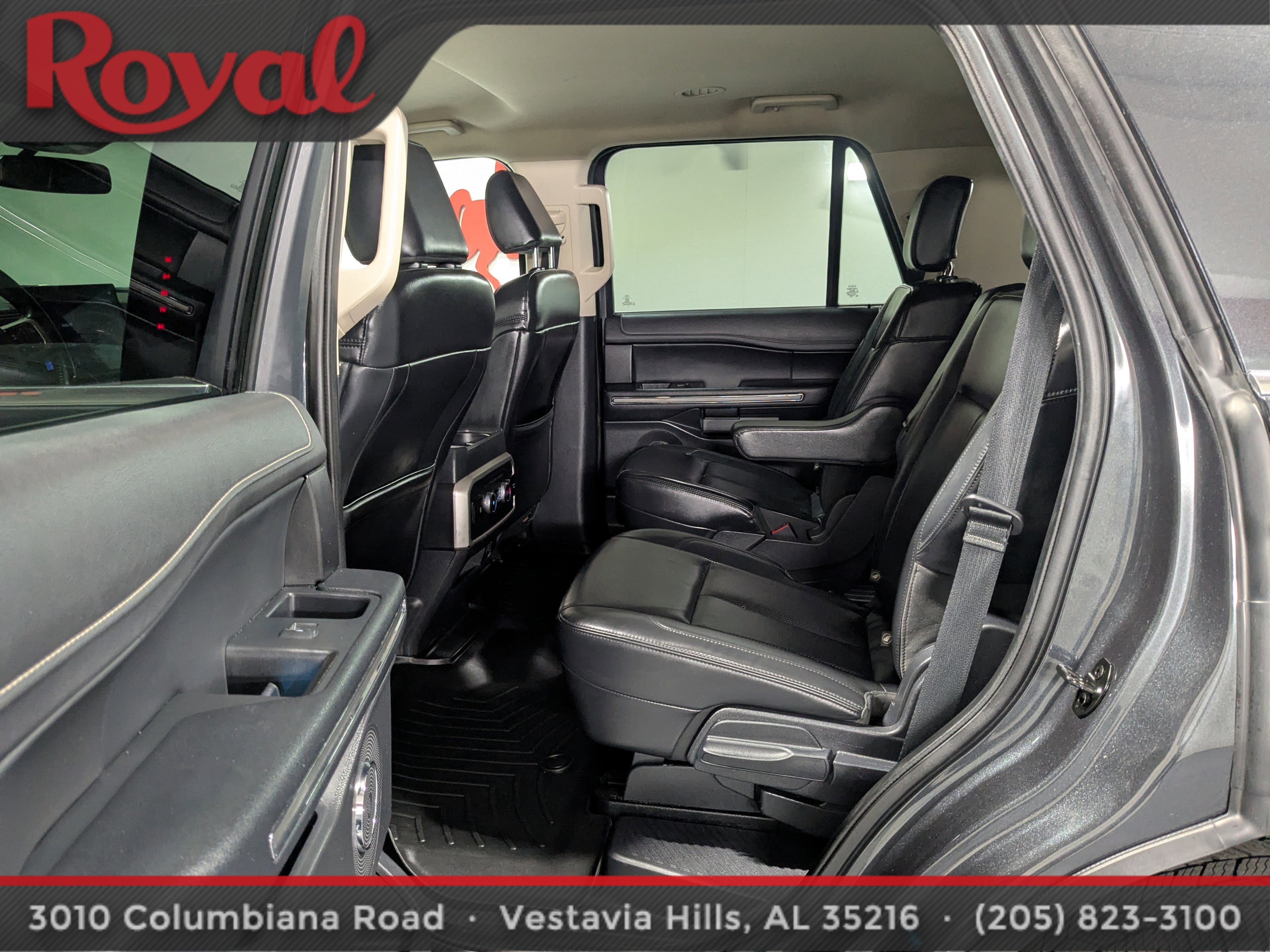 Used 2022 Ford Expedition XLT image 17