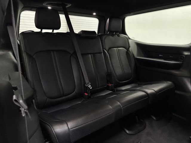 Used 2024 Jeep Wagoneer Series II image 35