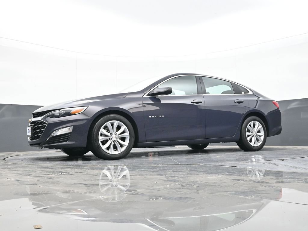 Used 2025 Chevrolet Malibu LT image 42