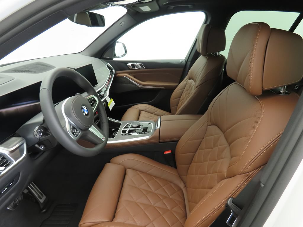 New 2026 BMW 840i Convertible RWD image 18