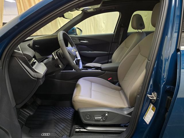 New 2026 Audi Q3 quattro 2.0T AWD/4WD image 13