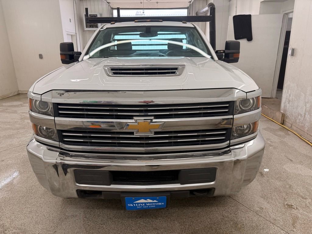 Used 2018 Chevrolet Silverado 3500 W/T w/ WT Convenience Package image 2