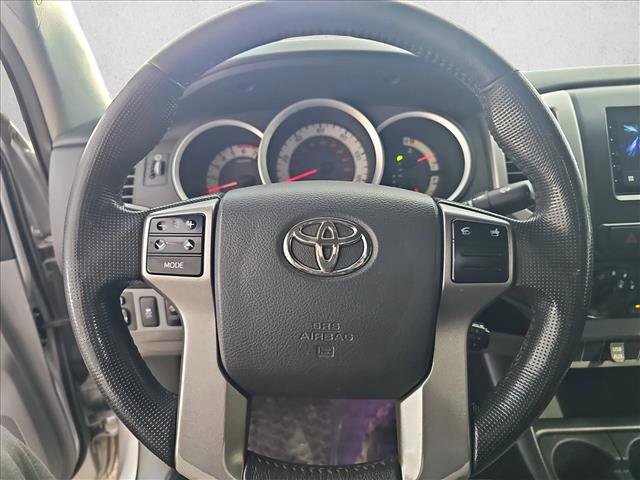 Used 2013 Toyota Tacoma 4x4 Access Cab V6 w/ SR5 Pkg image 15