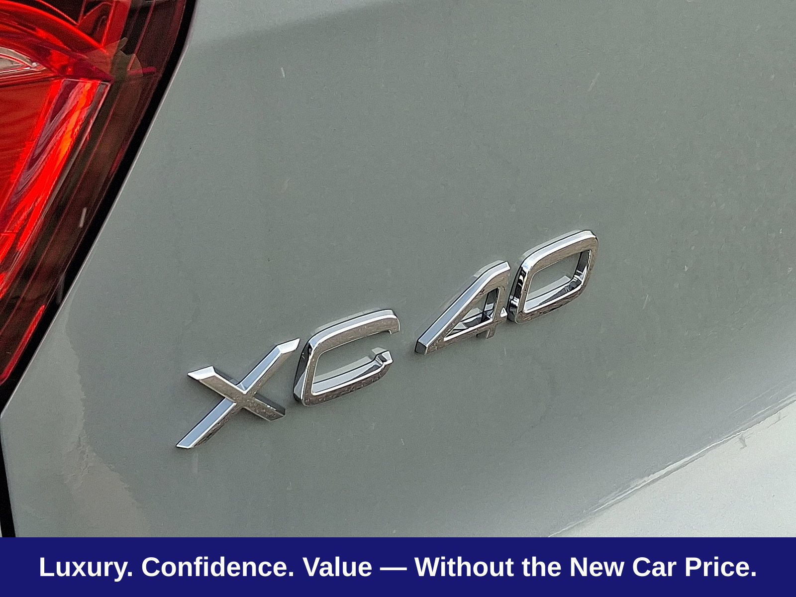 New 2026 Volvo XC40 B5 Ultra w/ Protection Package Premier AWD/4WD image 17