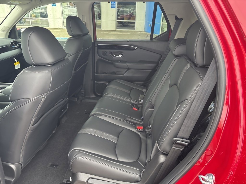 New 2025 Honda Pilot Touring image 20