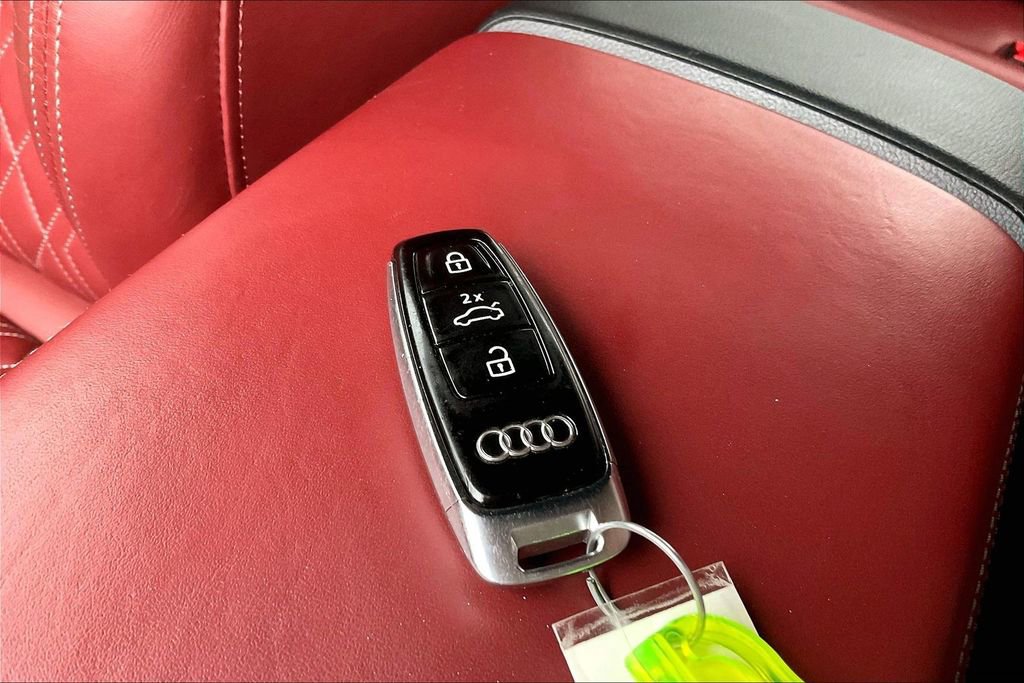 Used 2021 Audi S6 Premium Plus w/ Black Optic Package AWD/4WD image 12