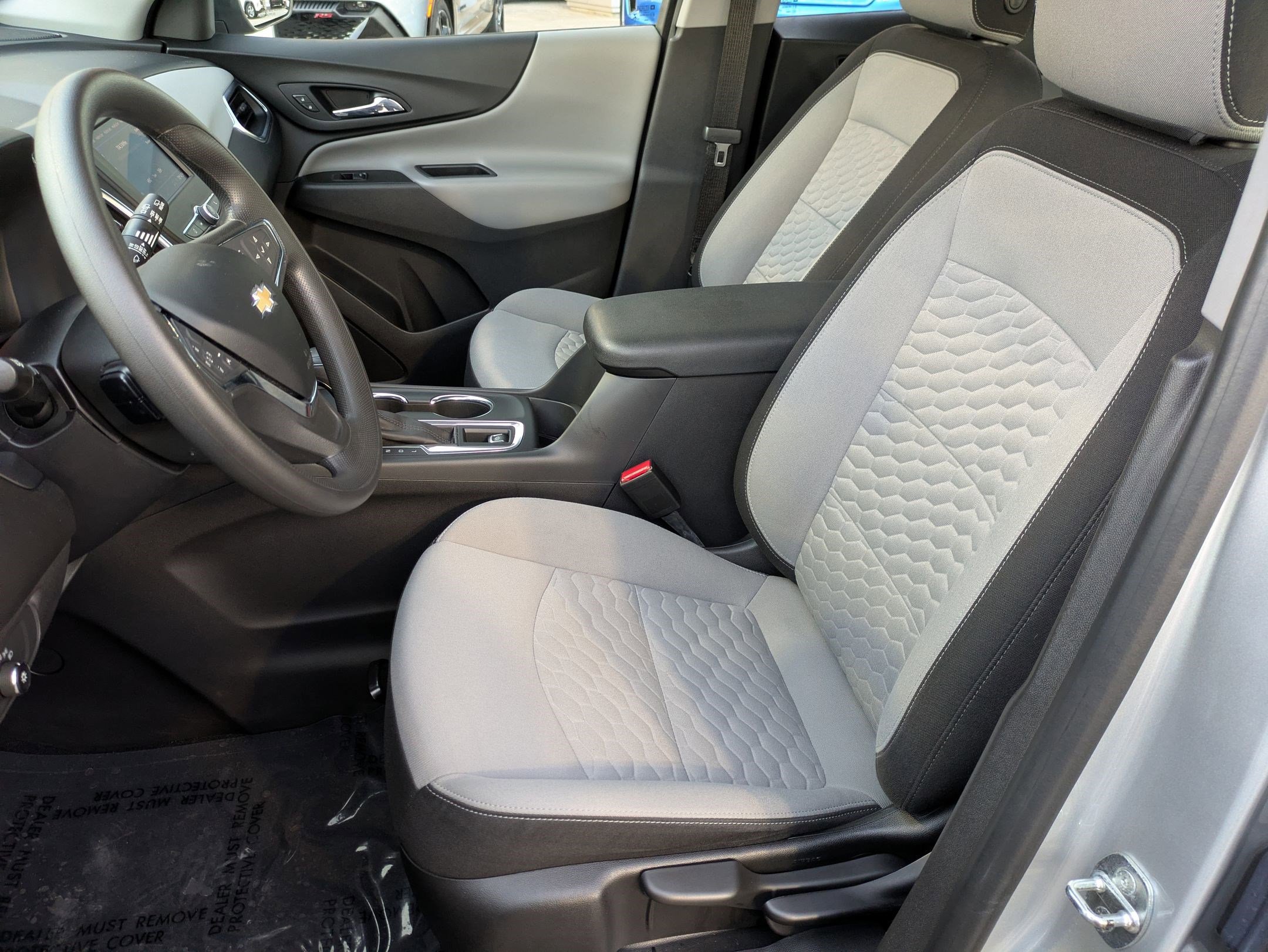 Used 2021 Chevrolet Equinox LS image 21