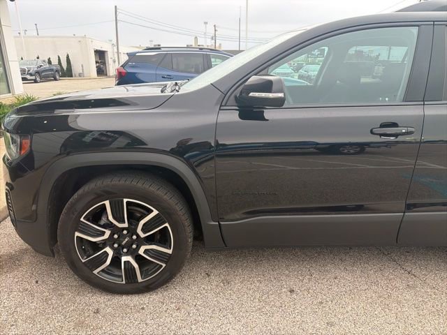 Used 2021 GMC Acadia SLE w/ Elevation Edition FWD image 4