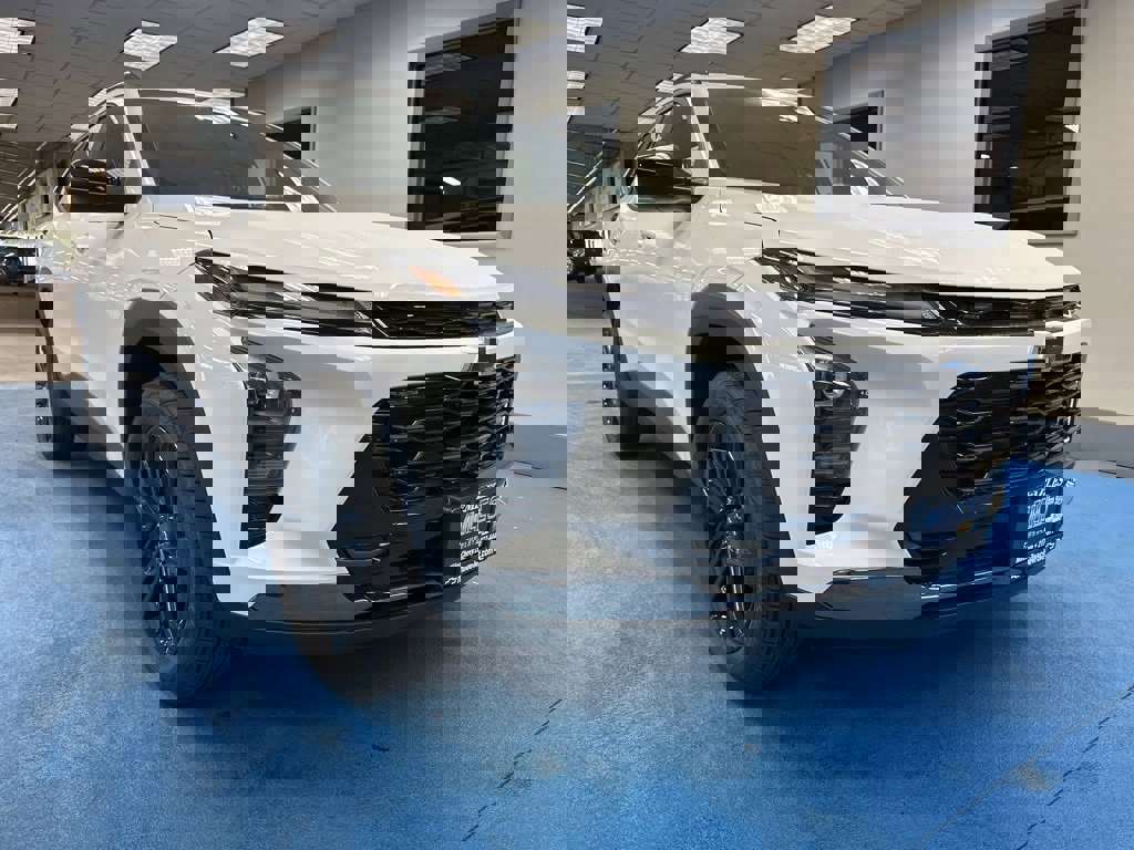 New 2026 Chevrolet Trax ACTIV w/ Driver Confidence Package