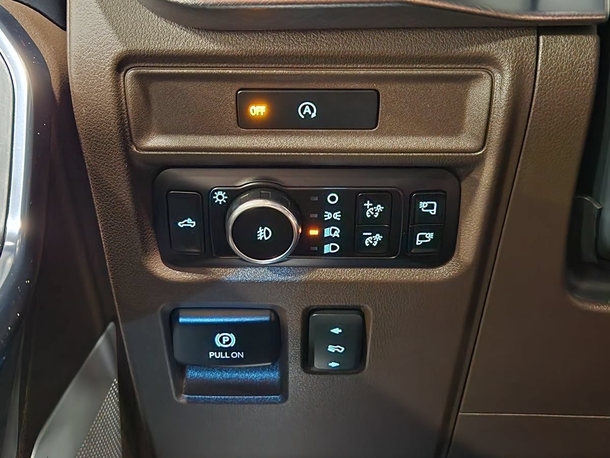 Used 2025 Ford F150 King Ranch w/ FX4 Off-Road Package AWD/4WD image 44