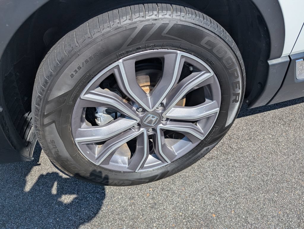 Used 2022 Honda CR-V Touring image 11