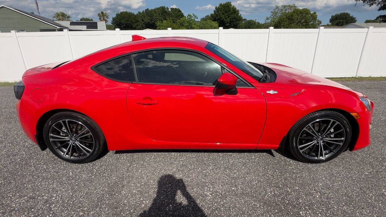Used 2015 Scion FR-S RWD image 5