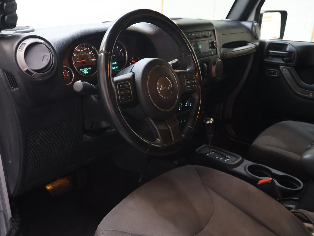Used 2016 Jeep Wrangler Unlimited Sport w/ Quick Order Package 24S AWD/4WD image 17