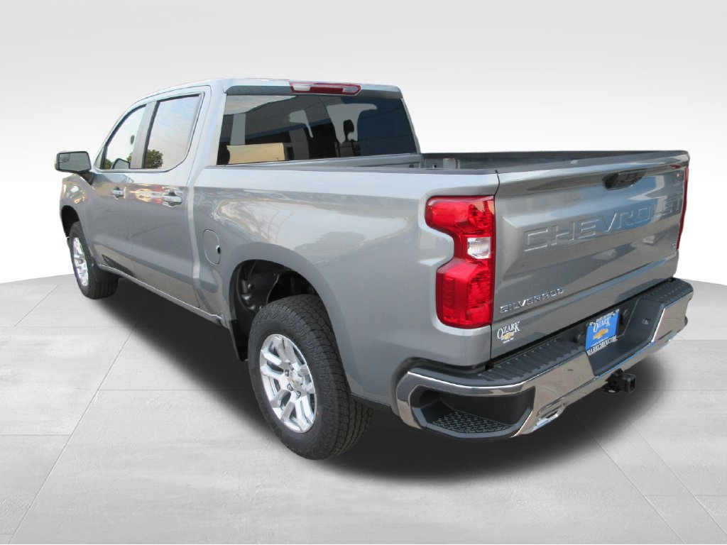 New 2026 Chevrolet Silverado 1500 LT w/ Z71 Off-Road Package AWD/4WD image 4