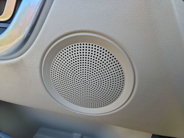 Used 2019 Land Rover Discovery Sport HSE image 36