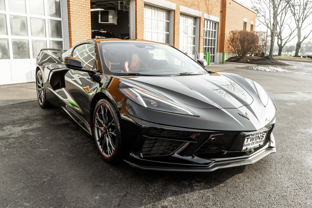 Used 2024 Chevrolet Corvette Stingray Preferred Cpe w/ Z51 Performance Package image 5