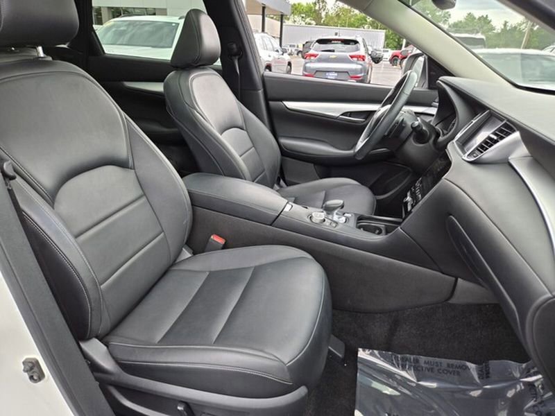 Used 2021 INFINITI QX50 Luxe FWD image 21