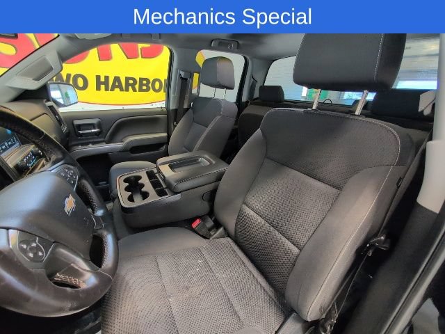 Used 2018 Chevrolet Silverado 1500 LT w/ All Star Edition AWD/4WD image 9