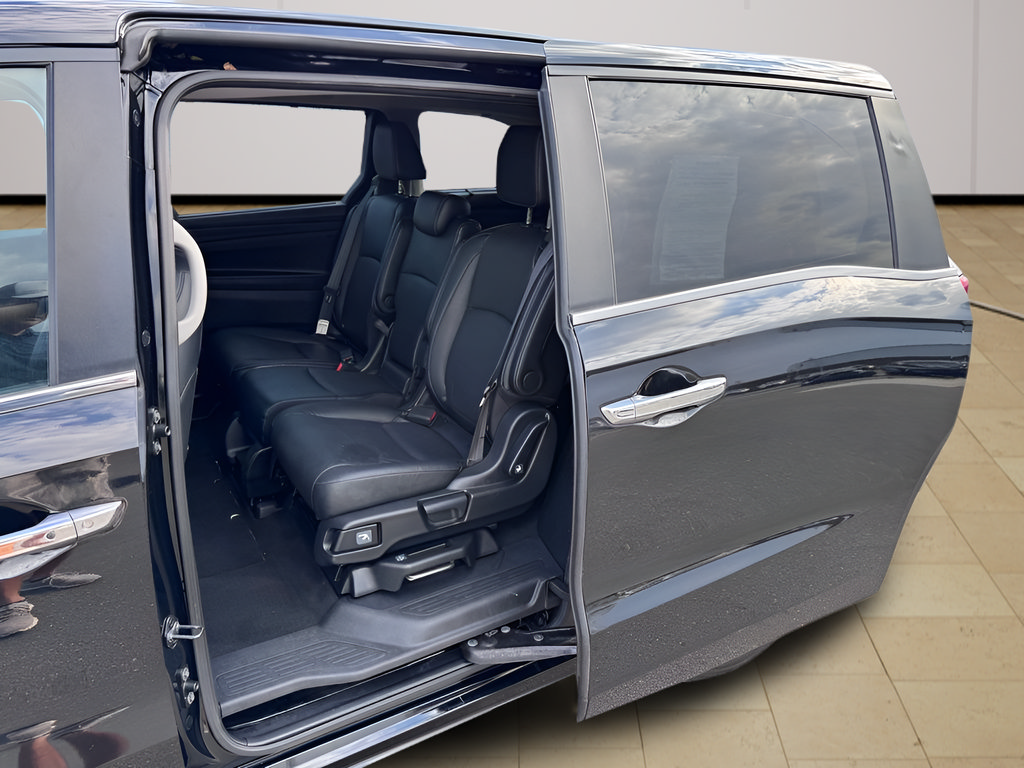 Used 2023 Honda Odyssey Touring image 36