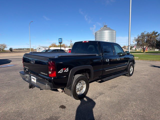 Used 2005 Chevrolet Silverado 1500 LS w/ Skid Plate Package AWD/4WD image 5