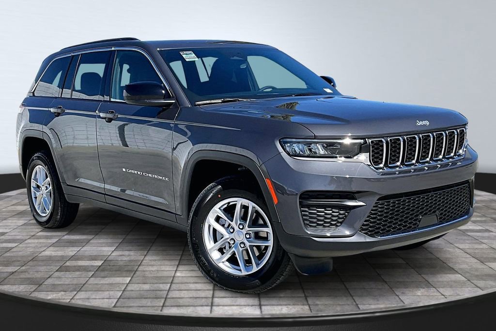 New 2026 Jeep Grand Cherokee Laredo X AWD/4WD image 38