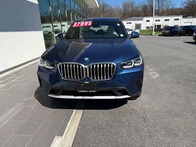 Certified 2023 BMW X3 xDrive30i w/ Premium Package image 3