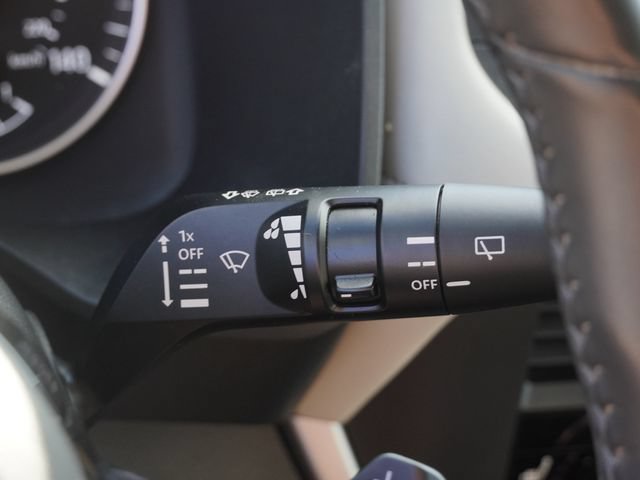 Used 2023 Nissan Rogue SV w/ SV Premium B Package FWD image 33