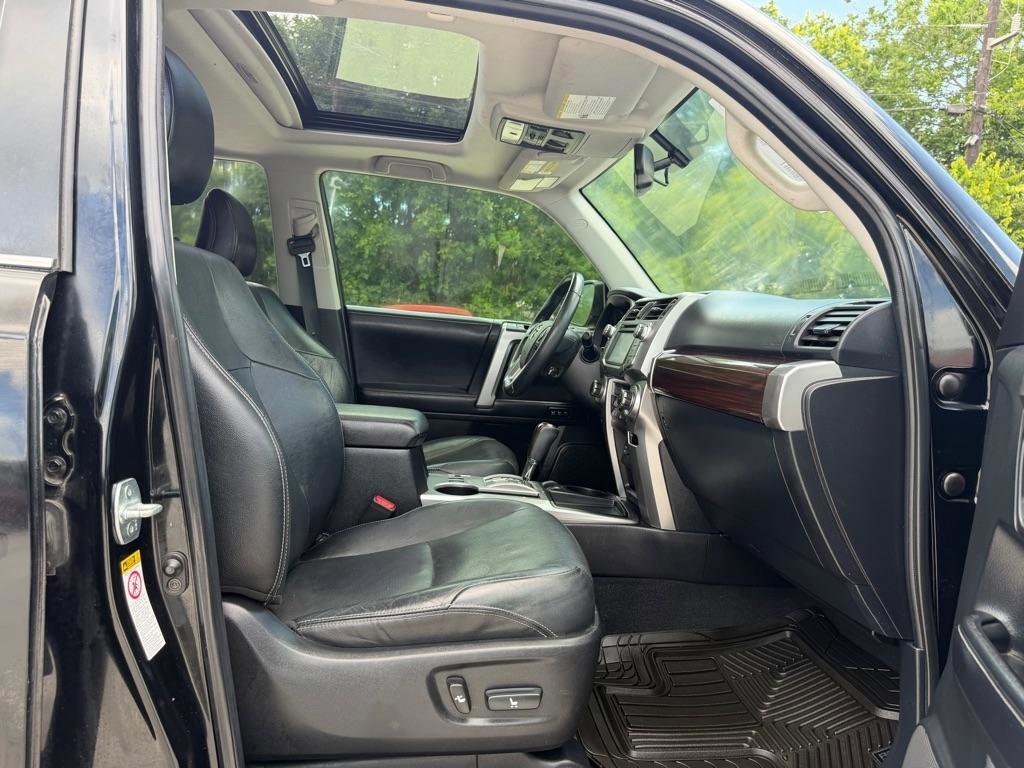 Used 2016 Toyota 4Runner Limited RWD image 19