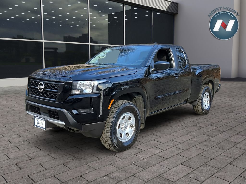 Used 2024 Nissan Frontier S AWD/4WD image 1