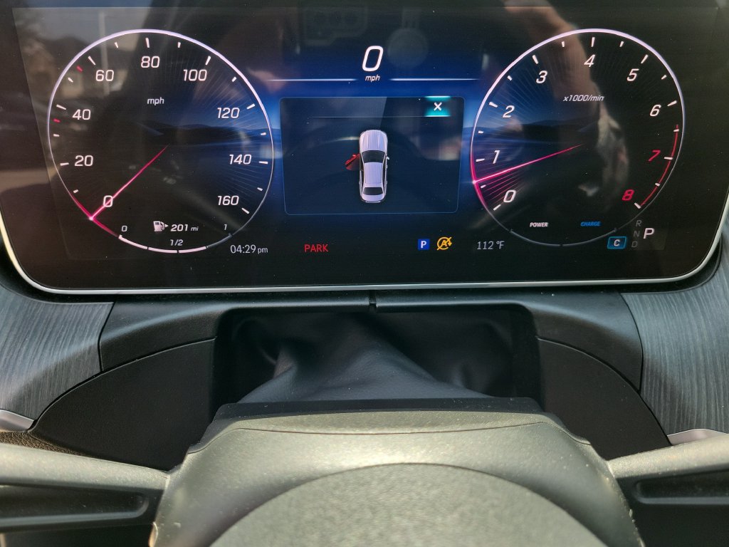 Used 2025 Mercedes-Benz C 300 4MATIC Sedan image 25