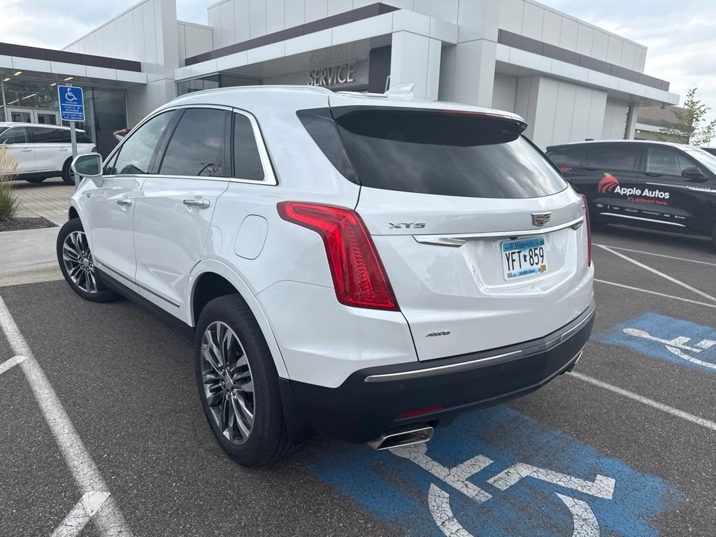 Used 2019 Cadillac XT5 Premium Luxury AWD/4WD image 3