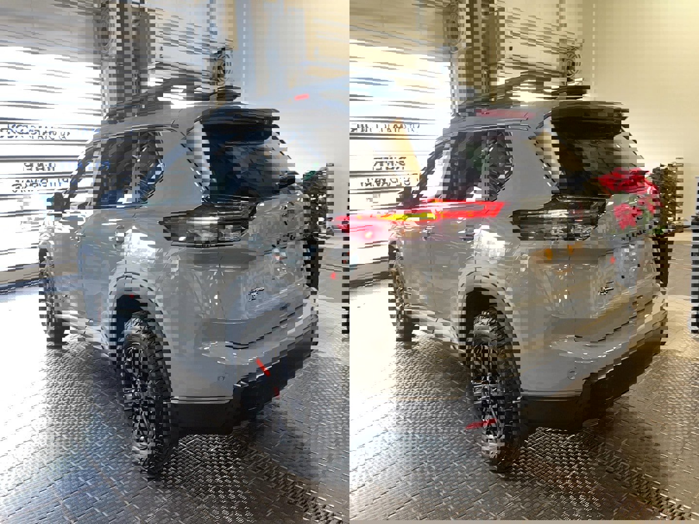 Used 2025 Nissan Rogue SV w/ Rock Creek Premium Package image 16