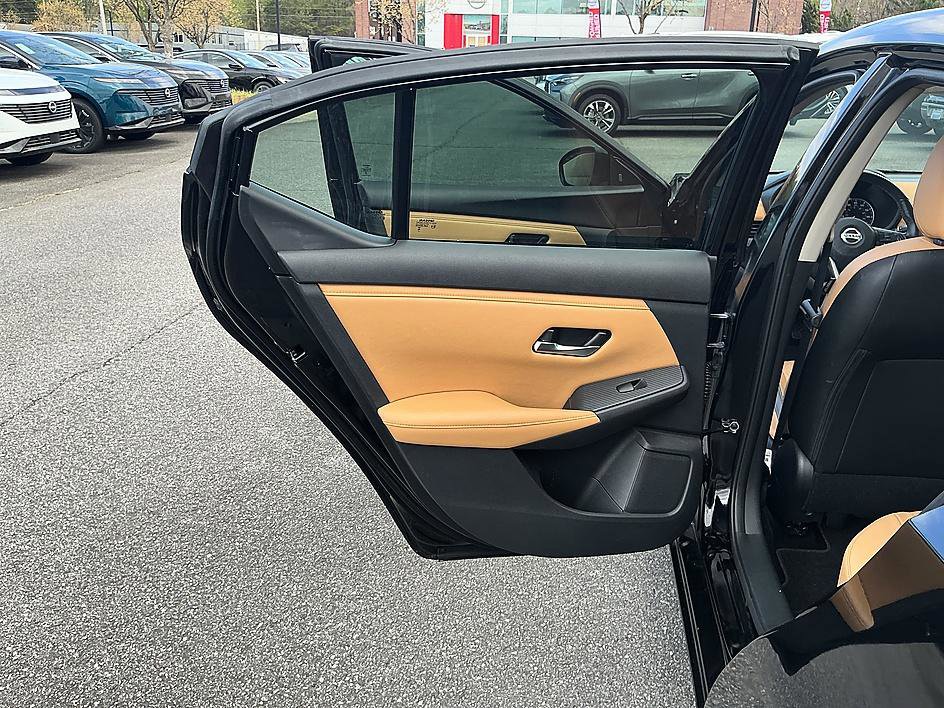 Certified 2023 Nissan Sentra SV w/ SV Premium Package image 22