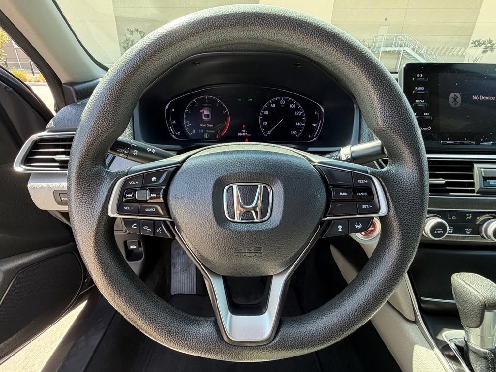 Used 2018 Honda Accord LX image 12