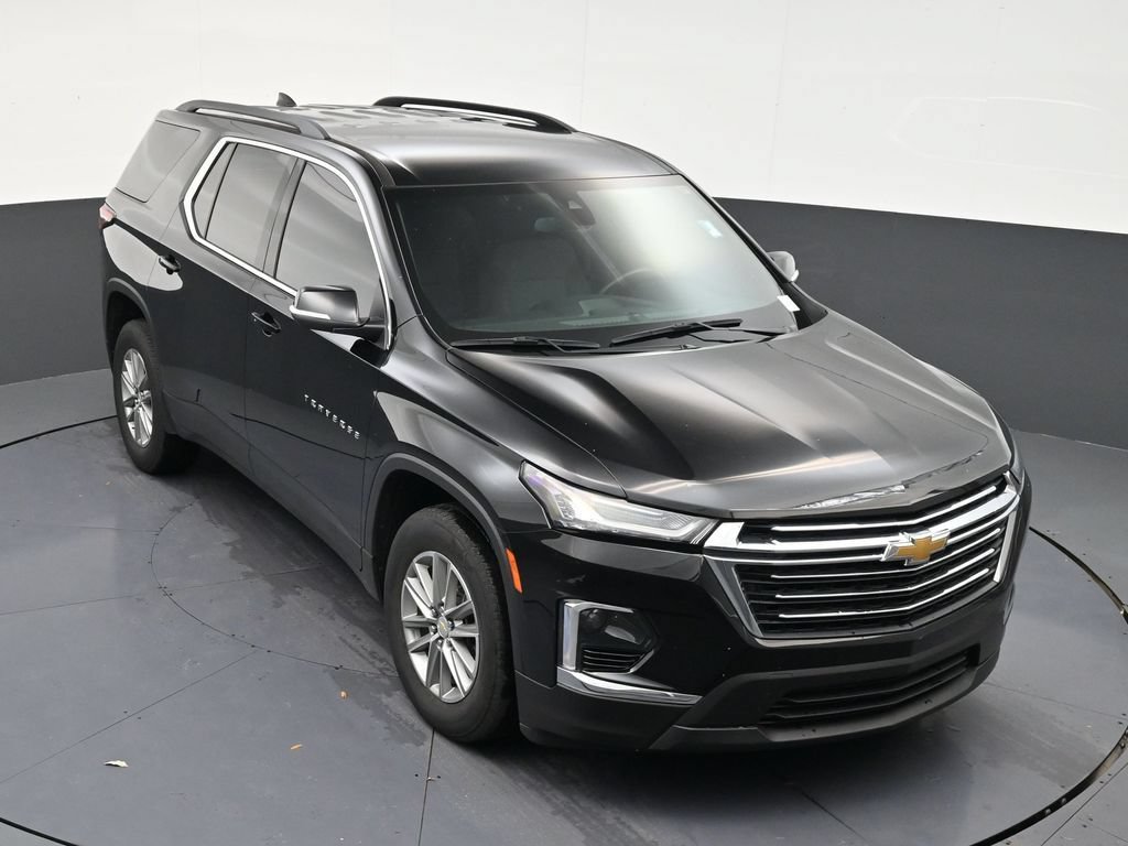 Used 2023 Chevrolet Traverse LT FWD image 15