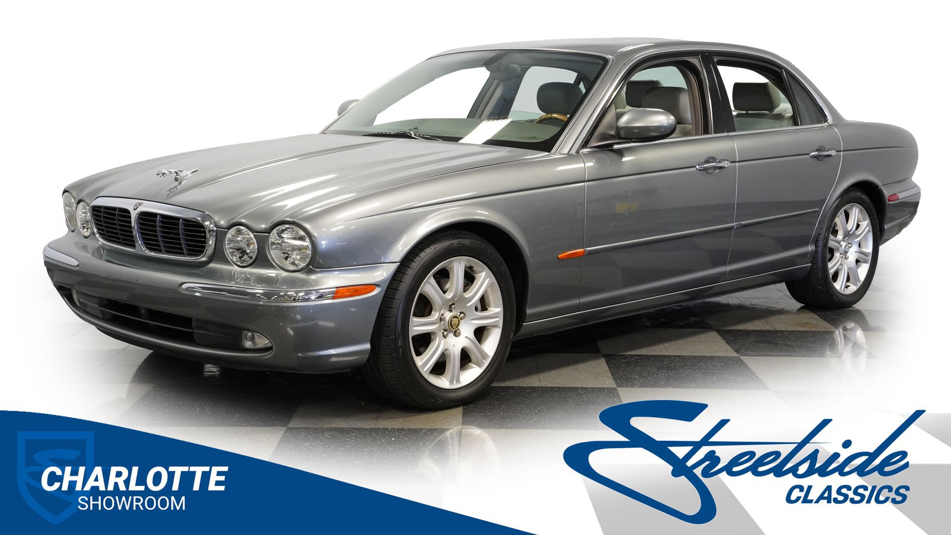 Used 2004 Jaguar XJ8 image 1