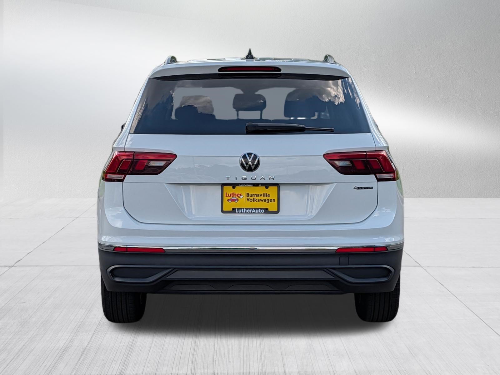 Certified 2023 Volkswagen Tiguan S AWD/4WD image 6