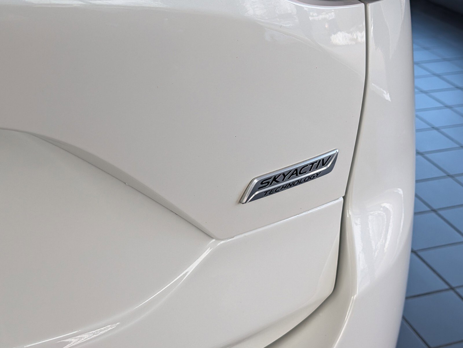 Used 2018 MAZDA CX-5 Touring w/ Preferred Equipment Package image 5