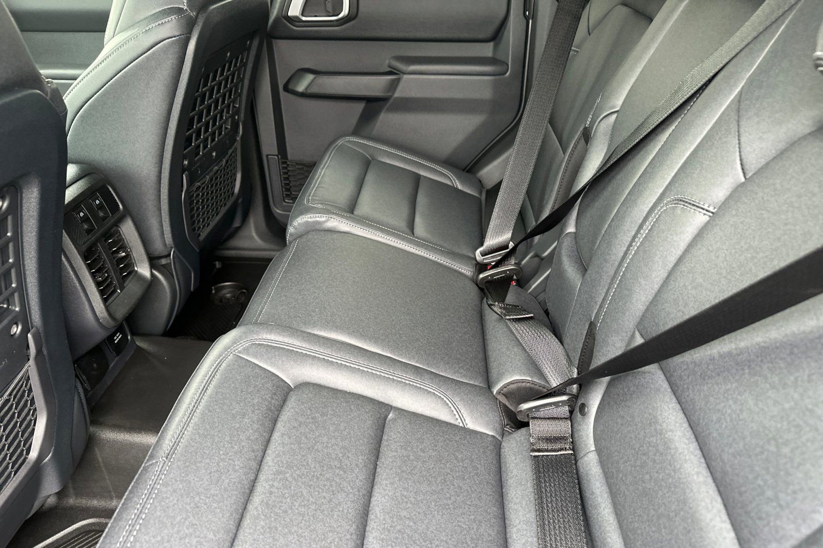 New 2026 Ford Bronco Badlands image 12