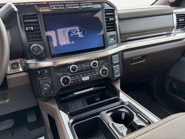 Used 2024 Ford F250 King Ranch w/ FX4 Off-Road Package image 11