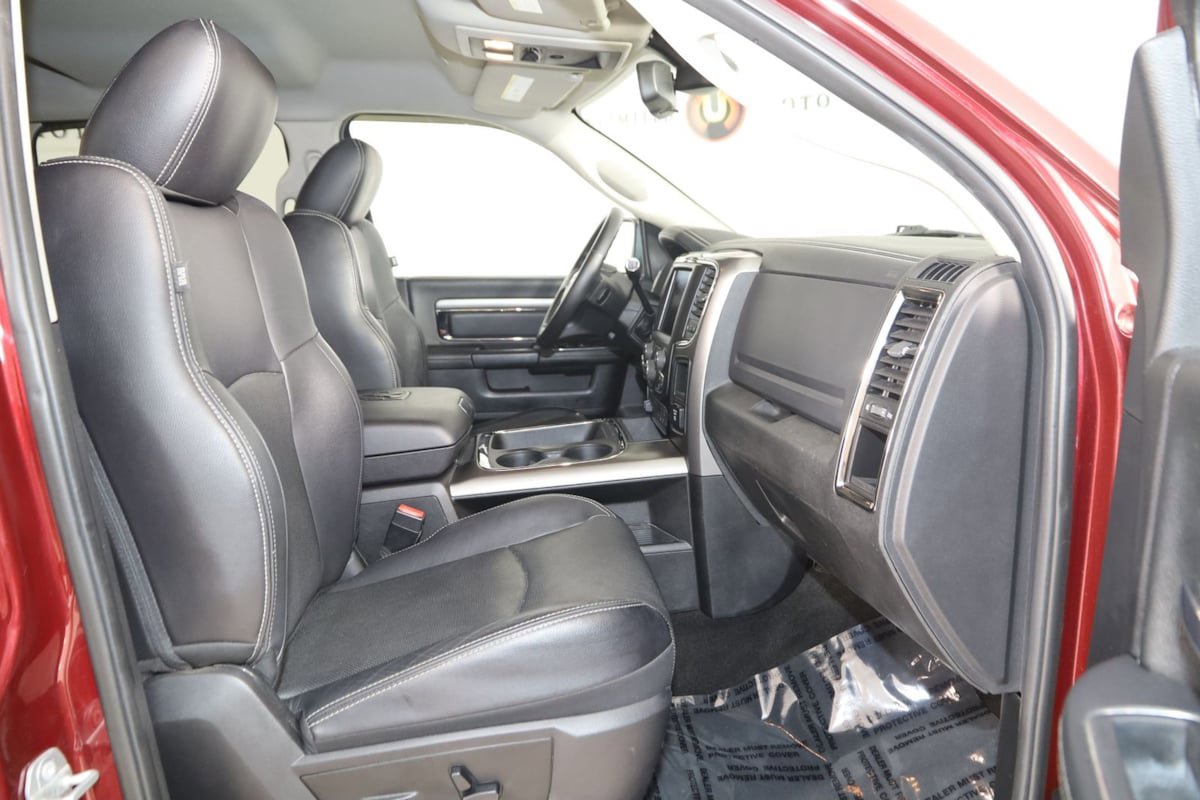 Used 2017 RAM 2500 Big Horn w/ Night Special Edition AWD/4WD image 11
