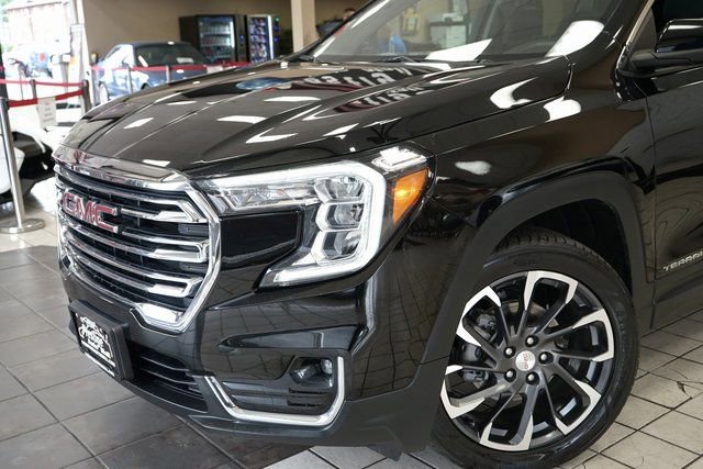 Used 2022 GMC Terrain SLT w/ Infotainment Package II image 21