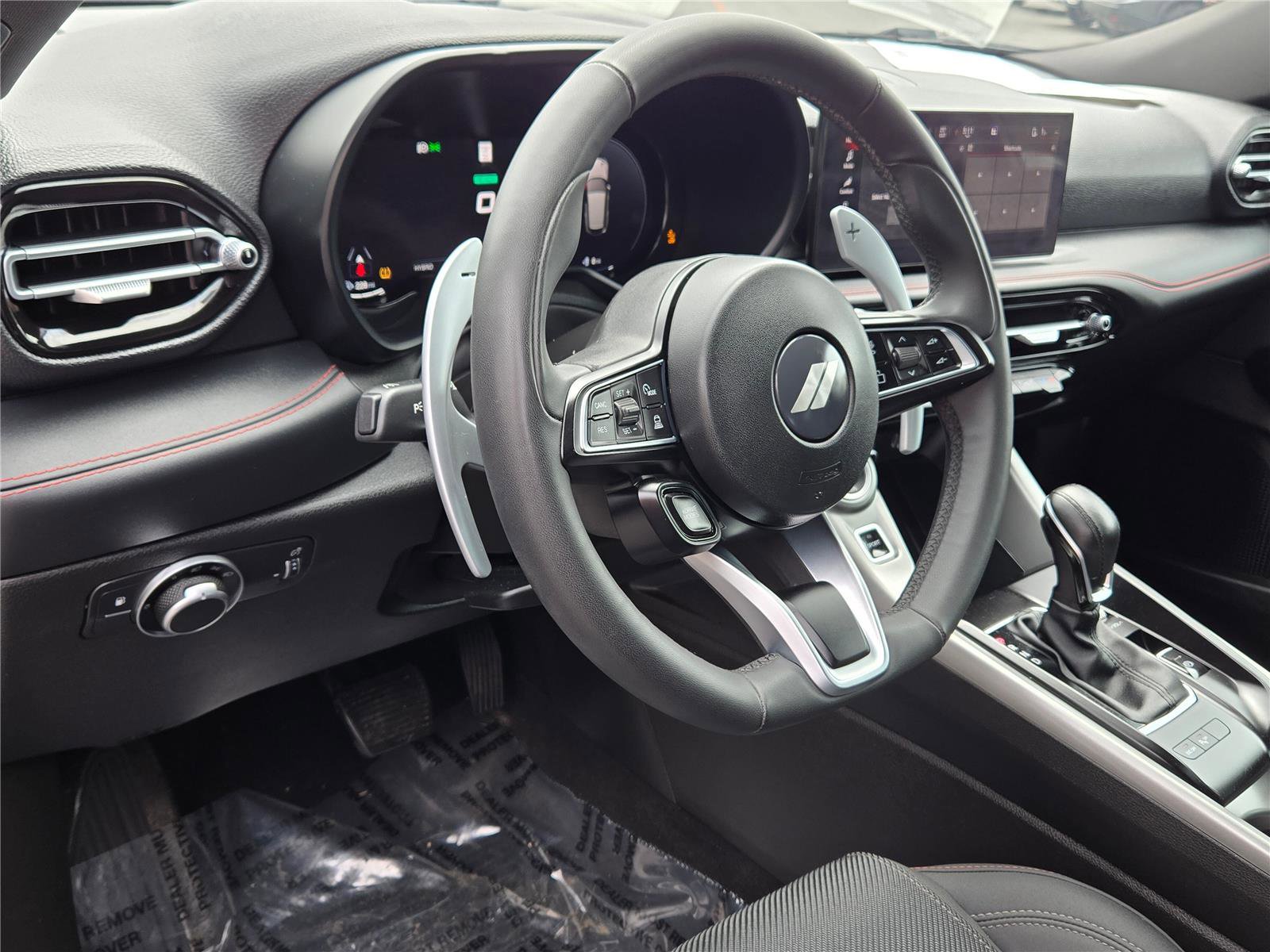 Used 2024 Dodge Hornet R/T w/ R/T Blacktop Package image 18