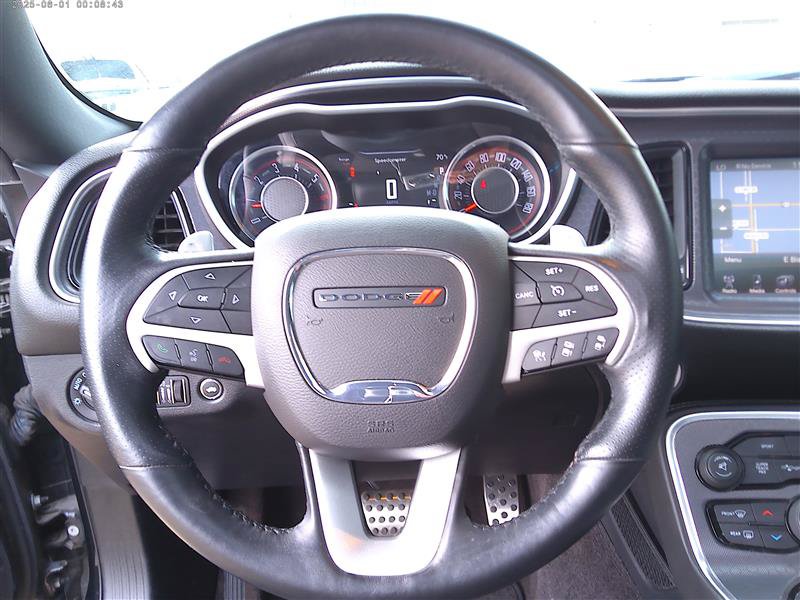 Used 2016 Dodge Challenger R/T Scat Pack w/ Leather Interior Group RWD image 11