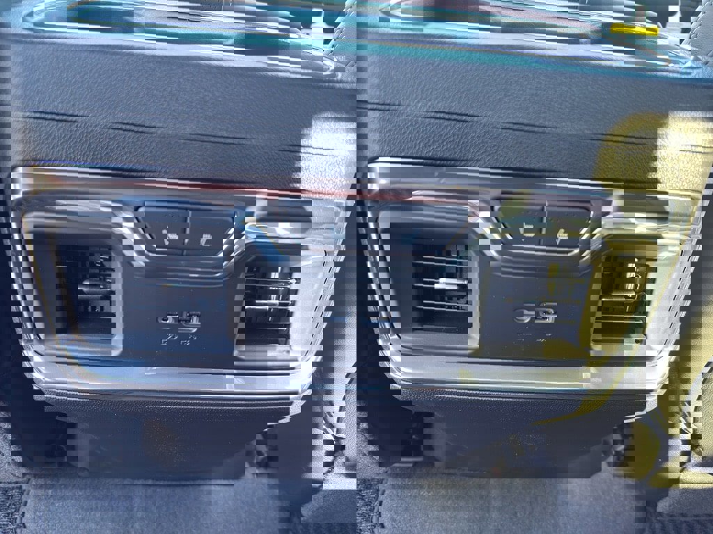 New 2026 GMC Sierra 2500 Denali Ultimate w/ Max Trailering Package image 21